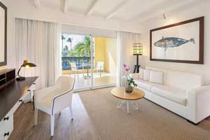 Superior Elegance Junior Suite at Ocean Blue & Sand